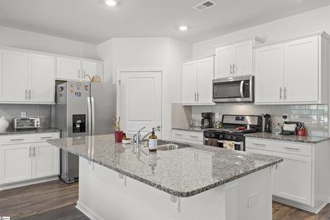234 Light Spring Rd, Easley, SC 29642 photo 8