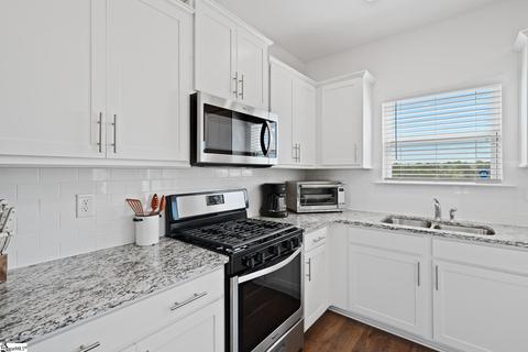 128 Light Spring Rd, Easley, SC 29642 photo 9