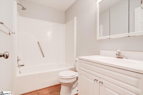 336 E Celestial Dr, Greer, SC 29651 photo 14