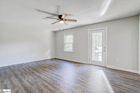 336 E Celestial Dr, Greer, SC 29651 photo 15
