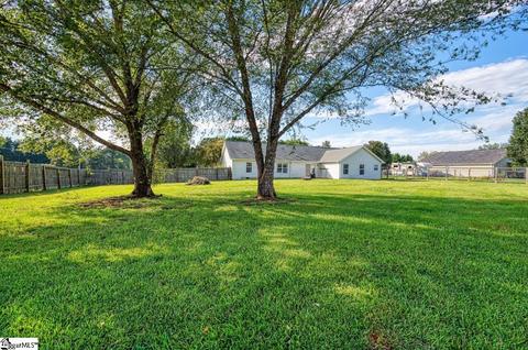 2 Viking Dr, Greer, SC 29651 photo 6