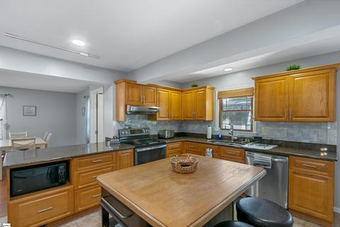 1711 Crestview Rd, Easley, SC 29642 photo 12