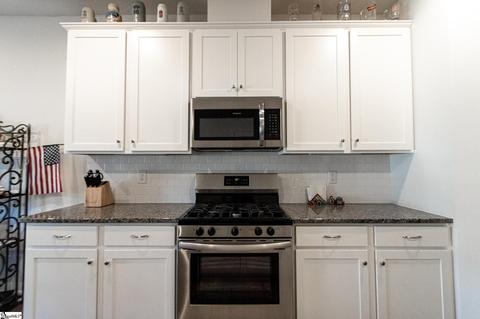 206 Jackpine Dr, Greer, SC 29651 photo 5