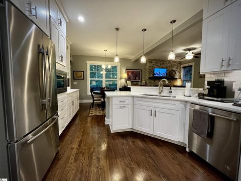 140 Fox Run Cir, Greer, SC 29651 photo 7