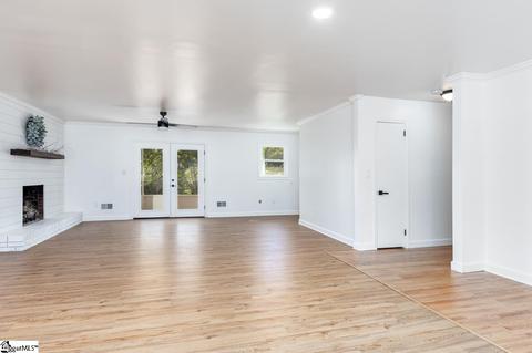 1 12th St, Greer, SC 29651 photo 13