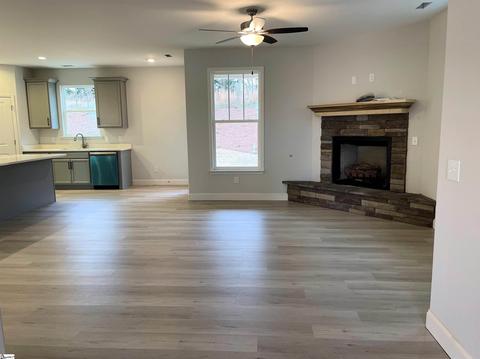 104 River Trace Loop, Simpsonville, SC 29680 photo 4