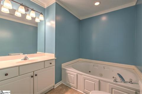 112 Pine Lake Dr, Easley, SC 29642 photo 16