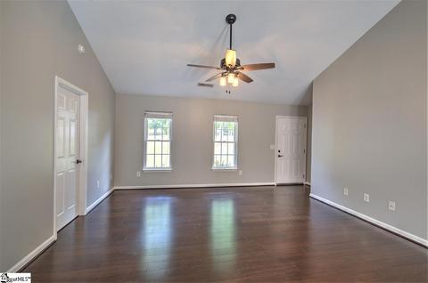 112 Pine Lake Dr, Easley, SC 29642 photo 6