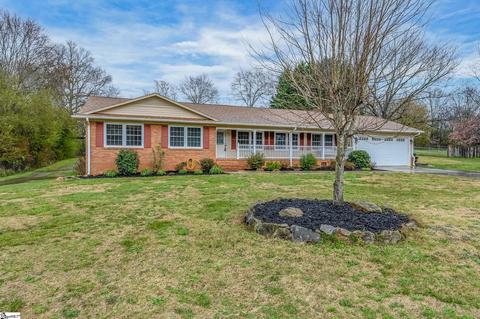 104 Cherokee Rd, Easley, SC 29642 photo 1
