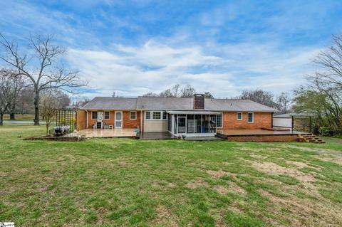 104 Cherokee Rd, Easley, SC 29642 photo 3