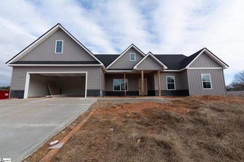 3784 Camp Rd, Greer, SC 29651