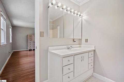 100 Sylvan Dr, Greer, SC 29650 photo 17