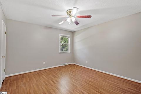 100 Sylvan Dr, Greer, SC 29650 photo 18