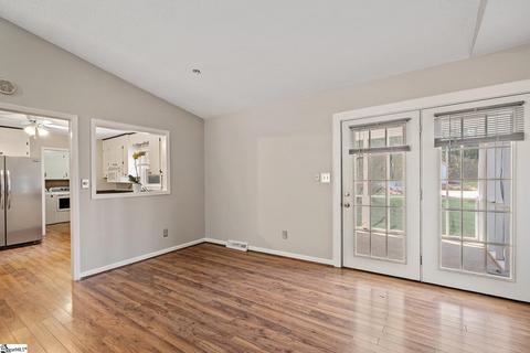 100 Sylvan Dr, Greer, SC 29650 photo 8