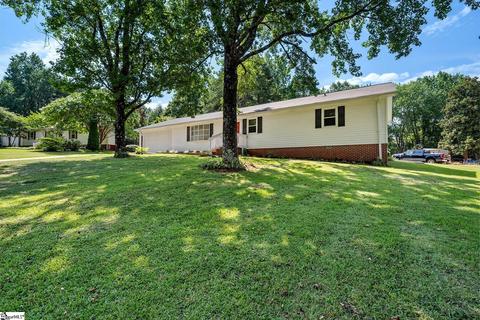 100 Sylvan Dr, Greer, SC 29650 photo 2