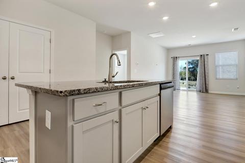 29 Table Mountain Trl, Greer, SC 29651 photo 6