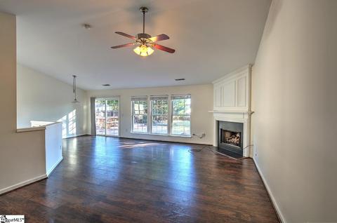 6 Brunner Ct, Greer, SC 29650 photo 3