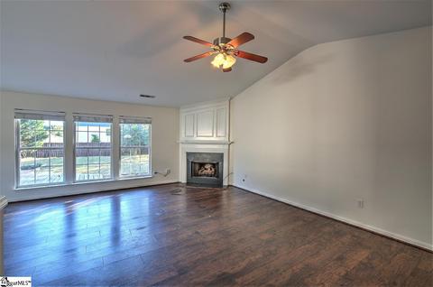 6 Brunner Ct, Greer, SC 29650 photo 4