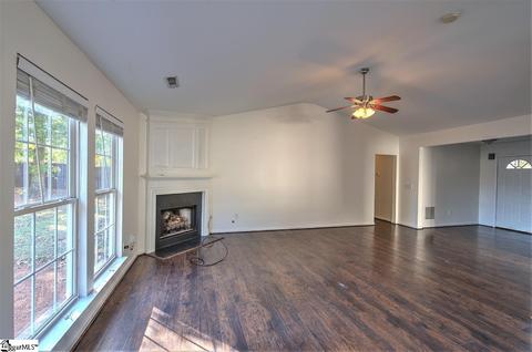 6 Brunner Ct, Greer, SC 29650 photo 5