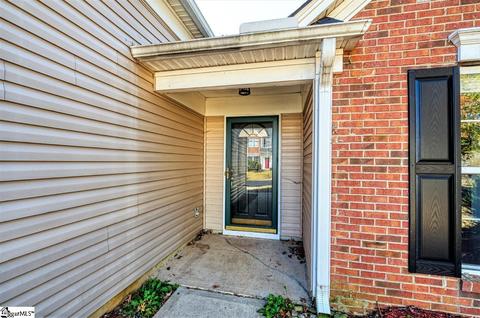 6 Brunner Ct, Greer, SC 29650 photo 2