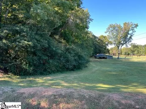Hunter Road, Simpsonville, SC 29681
