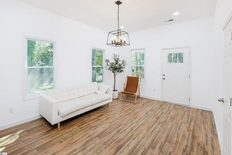 313 E Hampton St, Anderson, SC 29624 photo 8