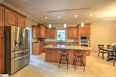 367 Holiday St, Pelzer, SC 29669 photo 5