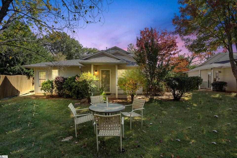 5 Bear Grass Ct, Greenville, SC 29605 32 Photos Movoto