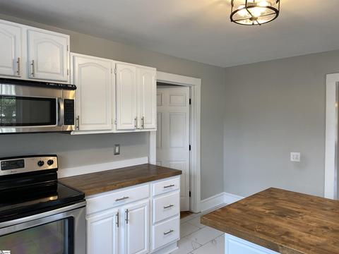112 League St, Easley, SC 29640 photo 7