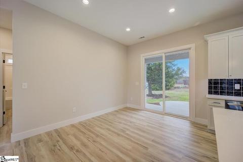102 Leake Dr, Simpsonville, SC 29681 photo 11
