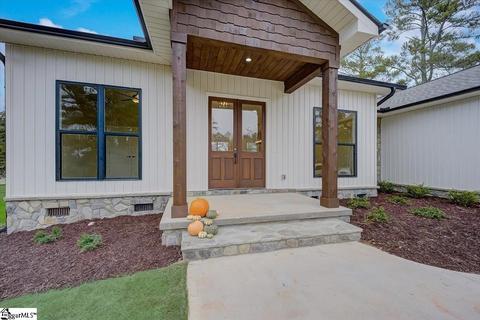 102 Leake Dr, Simpsonville, SC 29681 photo 3