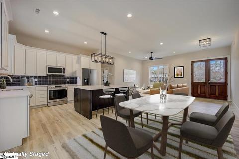 102 Leake Dr, Simpsonville, SC 29681 photo 9
