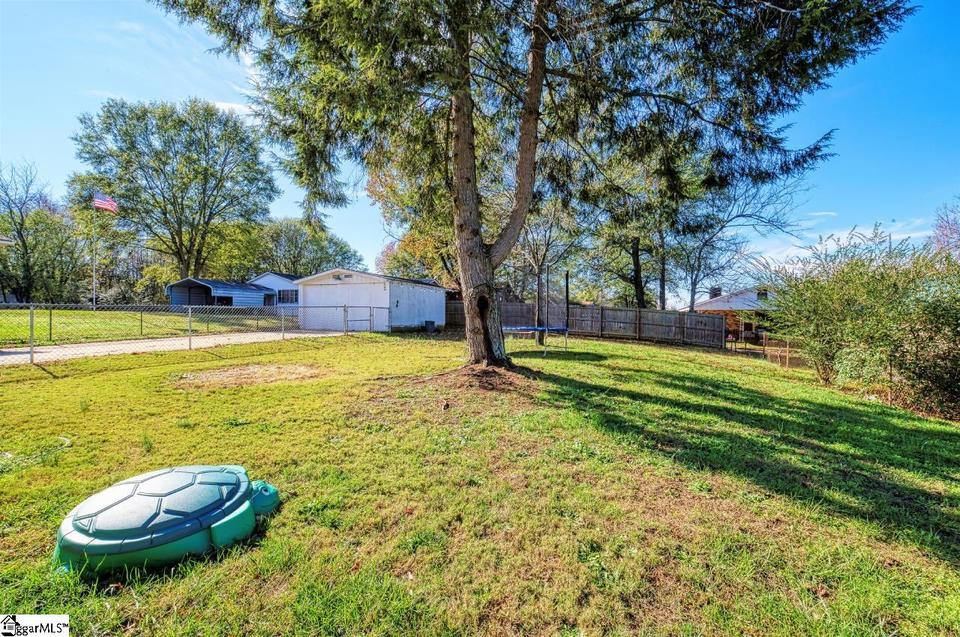  515 Ridgewood Dr, Greer, SC 29651 photo 28