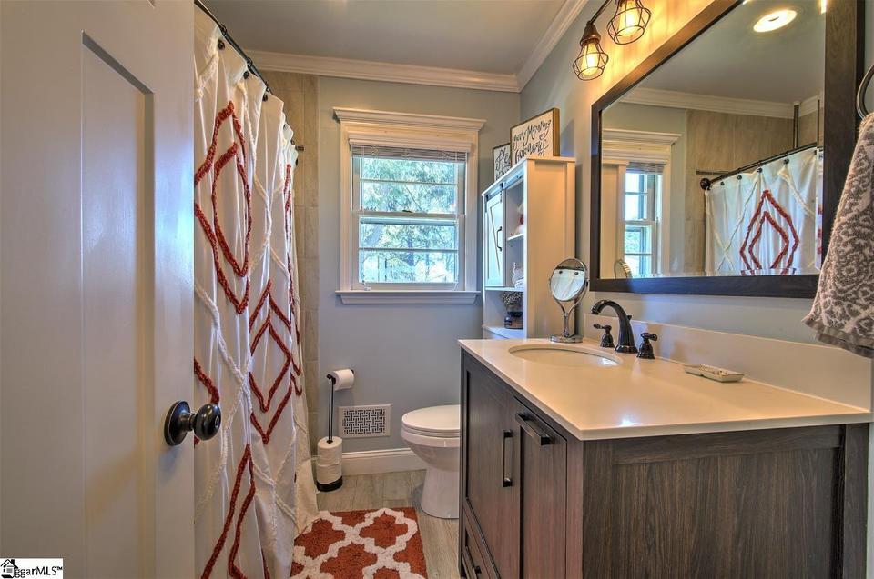  515 Ridgewood Dr, Greer, SC 29651 photo 23