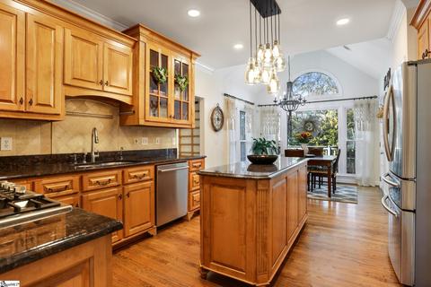 228 Rock Rd, Greer, SC 29651 photo 9