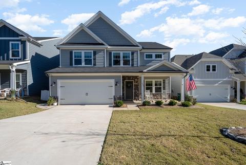 229 Dillon Cir, Spartanburg, SC 29307