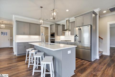300 Silverlimb Ln, Taylors, SC 29687 photo 4