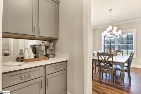 300 Silverlimb Ln, Taylors, SC 29687 photo 7