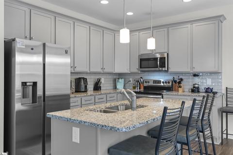 145 Capslock Trl, Pendleton, SC 29670 photo 2