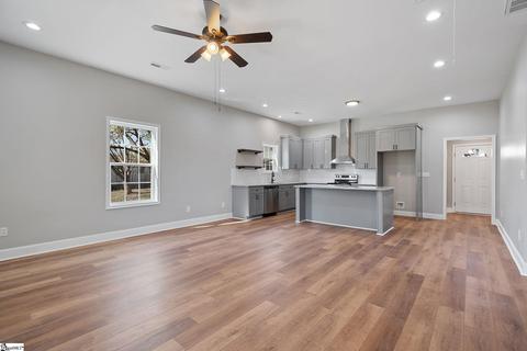 8 20th St, Greer, SC 29651 photo 8