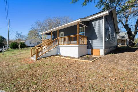 8 20th St, Greer, SC 29651 photo 4