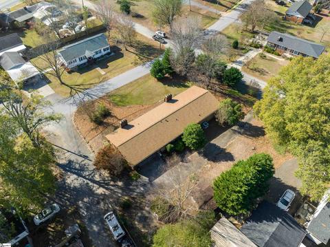 207 Oates Ave, Easley, SC 29640 photo 30