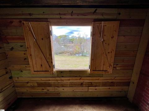 560 Rogers Rd, Pelzer, SC 29669 photo 9
