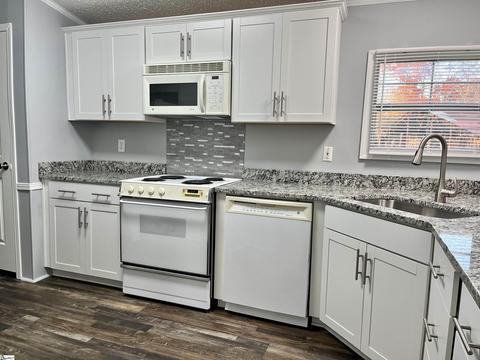 503 Mulliken Rd, Central, SC 29630 photo 11