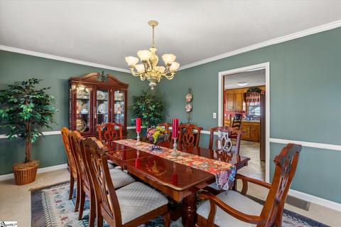 8 Rollingreen Rd, Greer, SC 29651 photo 11