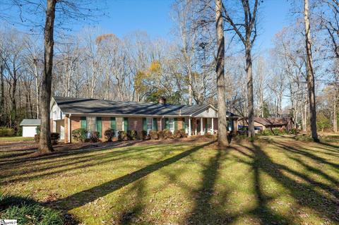 8 Rollingreen Rd, Greer, SC 29651 photo 3