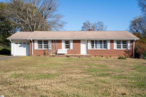 103 Paxton St, Mauldin, SC 29662