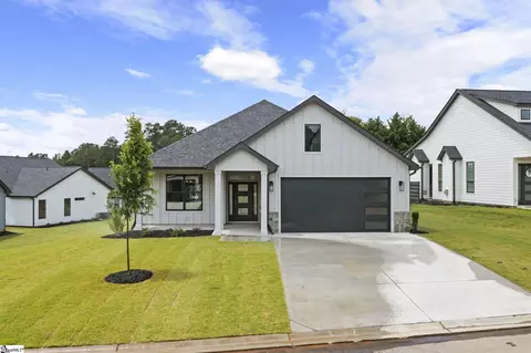 208 Pleasant Brook Rd, Simpsonville, SC 29680