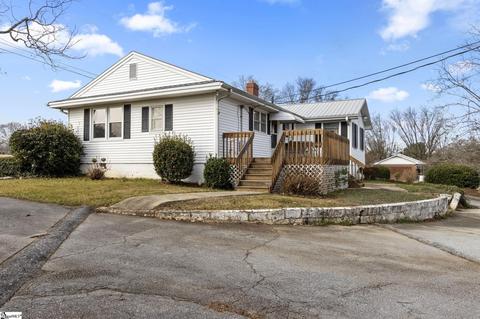 110 Summit Dr, Liberty, SC 29657 photo 1