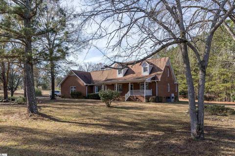 302 Watersedge Rd, Greenwood, SC 29649
